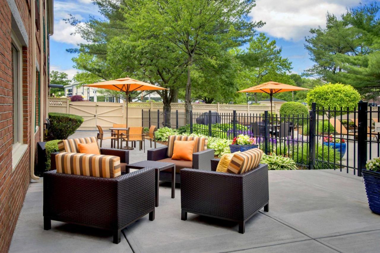 Sonesta Select Boston Burlington Hotel
